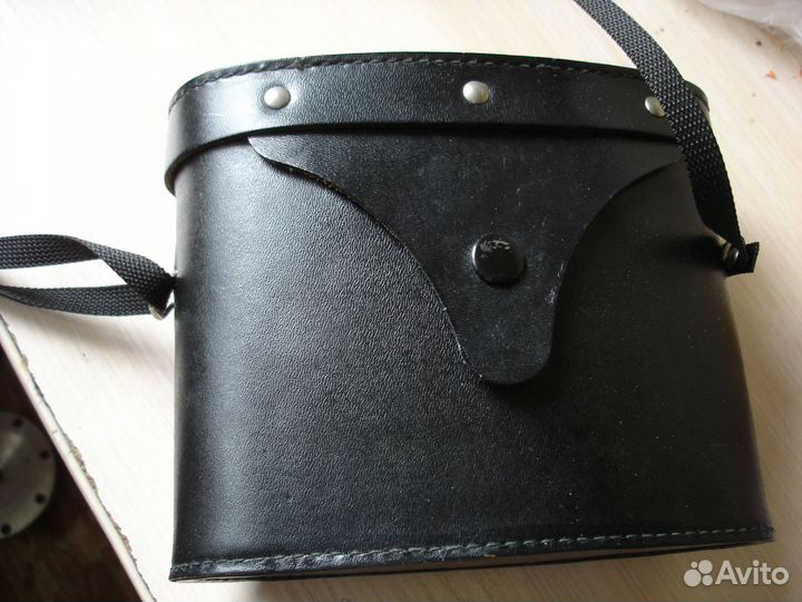 Кожаный кофр для бинокля