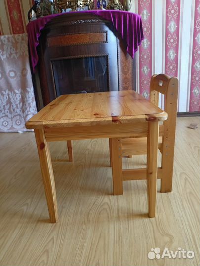Детский стол и стул