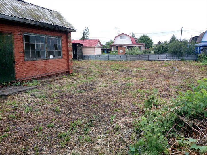 Дача 30 м² на участке 5 сот.