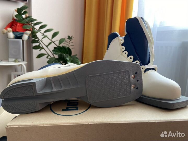 Лыжные ботинки Botas cross