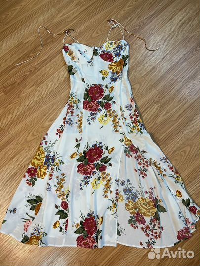 Платье сарафан Reformation белый в цветах