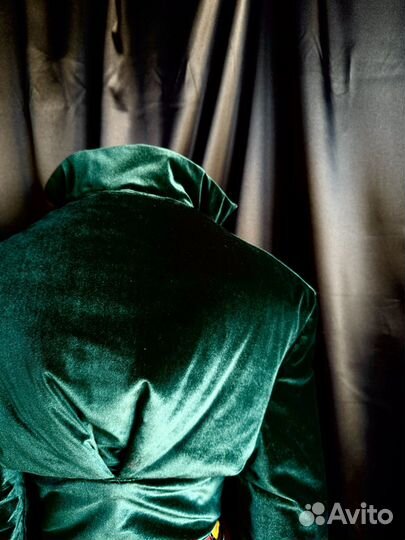 Пуховик с корсетом