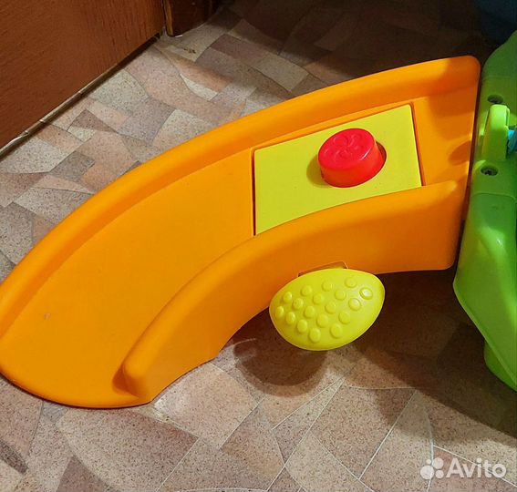 Музыкальный городок fisher price