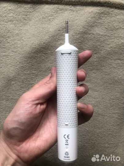 Электрическая зубная щетка Oral-B Vitality