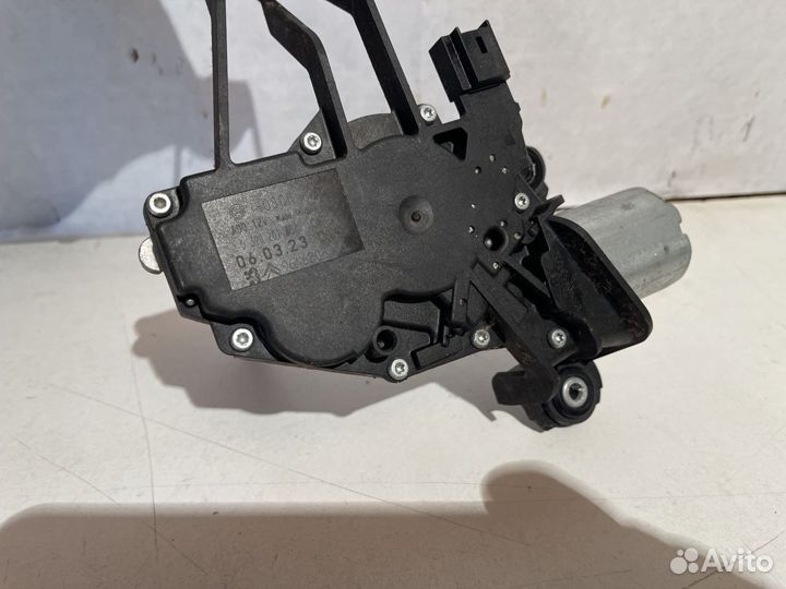 Моторчик стеклоочистителя задний Ситроен С4 Пежо