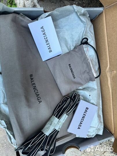 Кроссовки Баленсиага Трек 1 лед