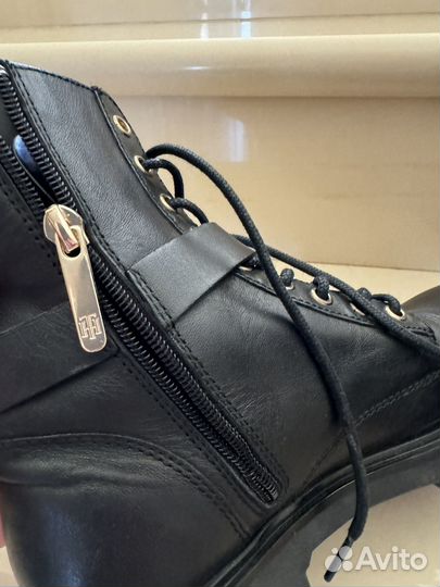 Ботинки Tommy Hilfiger 36