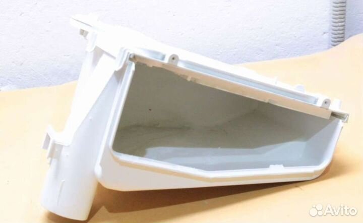 Бункер порошкоприемника Indesit C00118015 бу. 7800