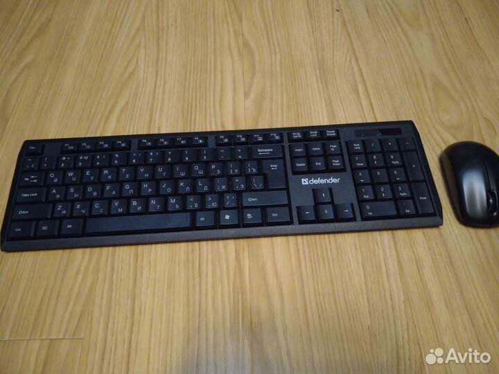 Беспроводная клавиатура и мышь