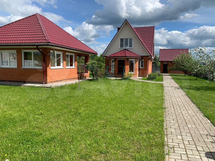 Коттедж 500 м² на участке 31,5 сот.