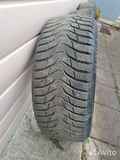 Kumho WinterCraft Ice WI31 205/50 R17 93T
