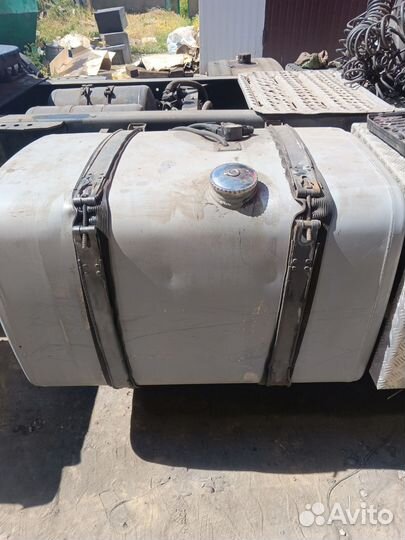 Топливный бак