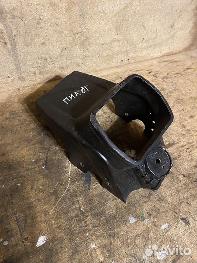 Пластик фары Зид Пилот