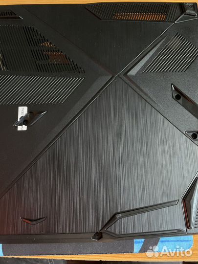 Игровой ноутбук msi