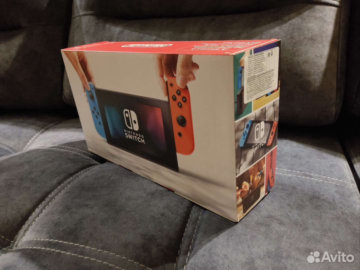 Игровая приставка Nintendo Switch + Zelda + Чехол