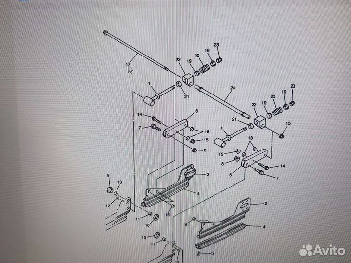 Болт задней подвески снегоходов Yamaha