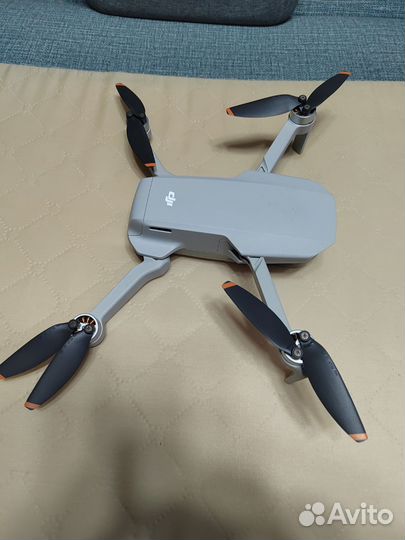 Квадрокоптер dji mini 2