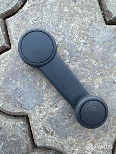 Ручка стеклоподъемника задняя левая Ford Focus 1