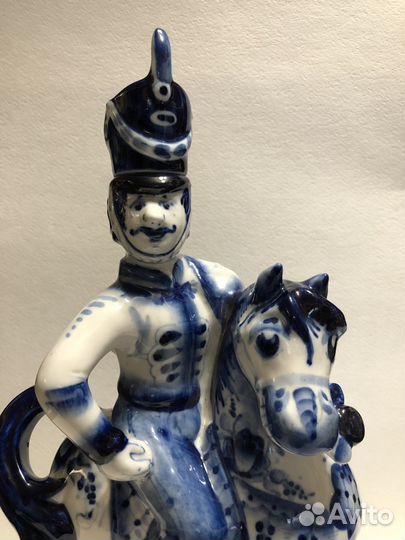 Штоф Гусар на коне. Гжель