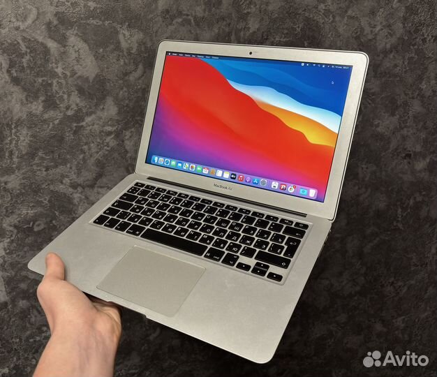 Надежный ноутбук Apple MacBook Air 13 2014 Core i5