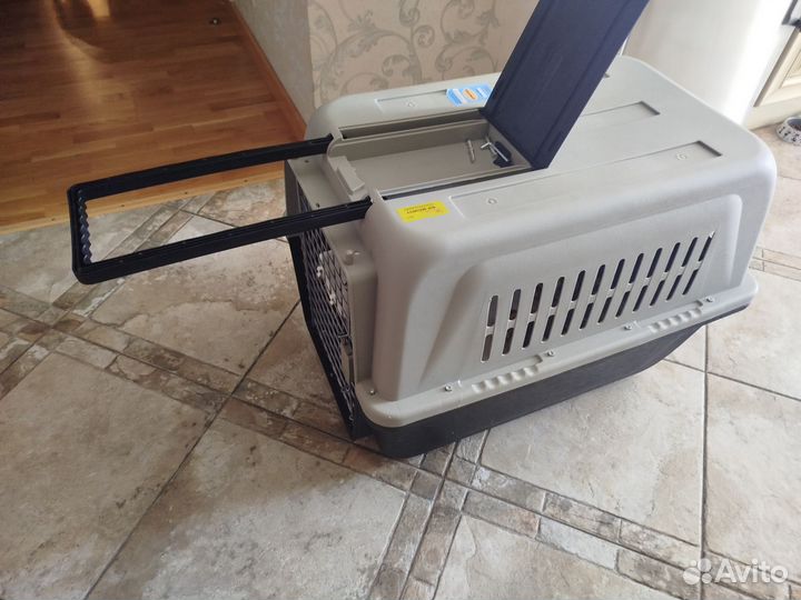 Переноска для животных на колесах