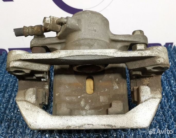 Суппорт Subaru Impreza