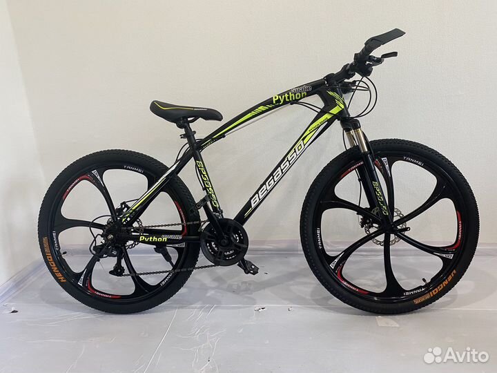 Велосипед на литье 26 колеса