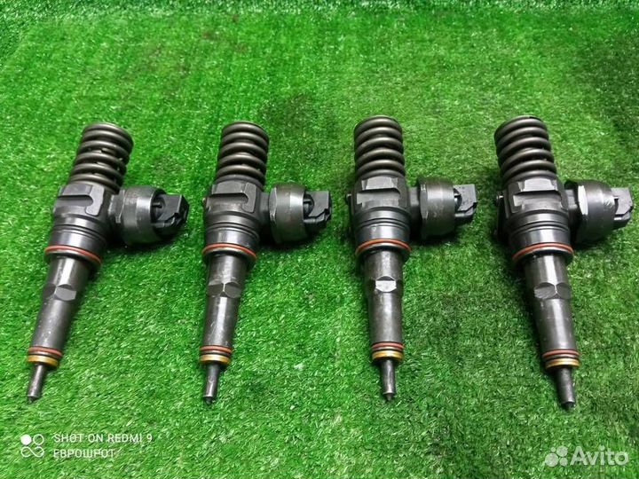 Форсунка дизельная Volkswagen Golf Plus (2005-201