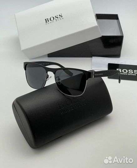 Солнцезащитные очки Hugo boss