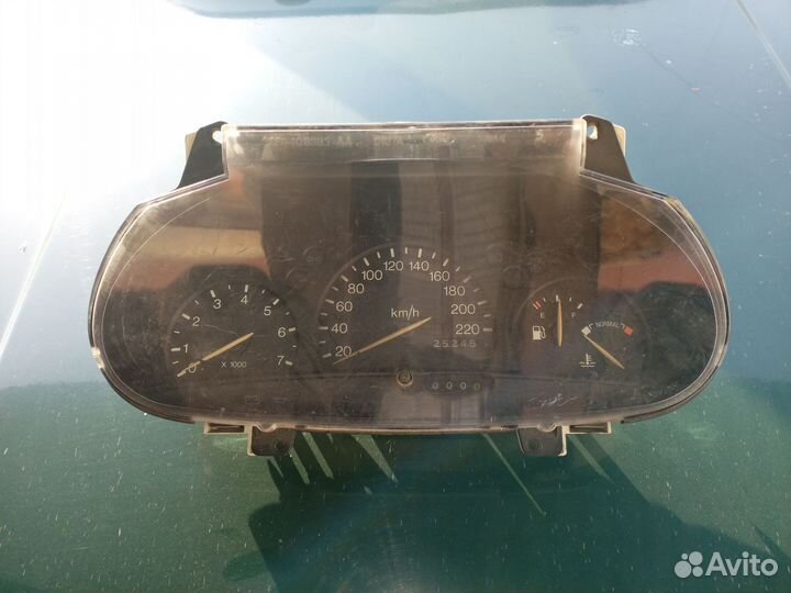 Щиток приборов Ford Escort