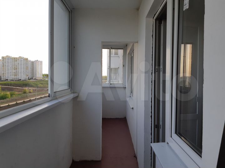 2-к. квартира, 54 м², 4/16 эт.