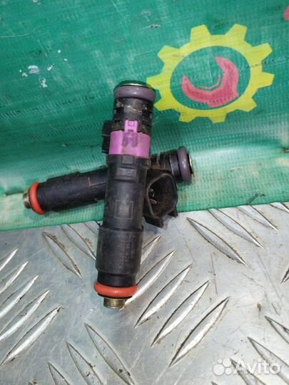 Форсунка топливная Chevrolet Cobalt седан