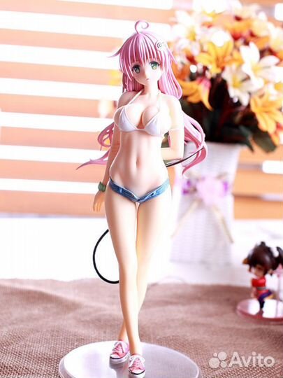 Аниме фигурка Лала Саталин Девилюк