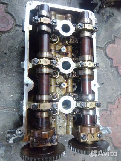 Головка блока цилиндров Ford Escape Limited