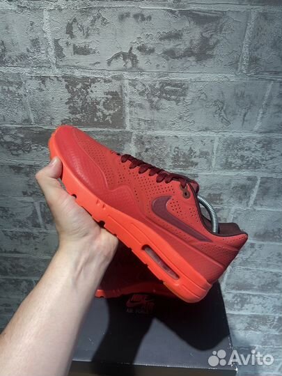 44,5) Nike Air Max 1 Ultra Moire Gym Red