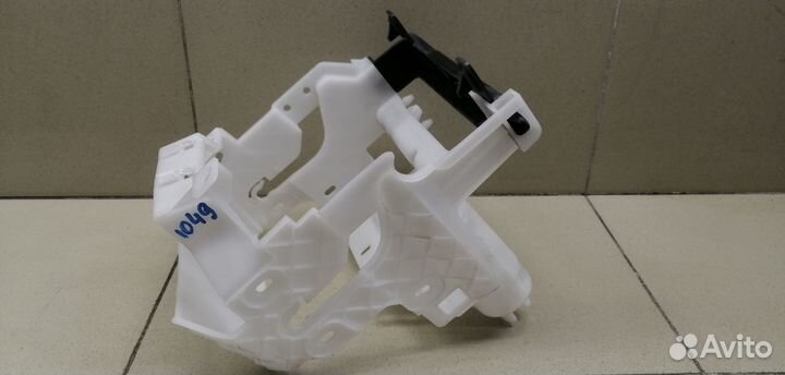 Кронштейн (сопут. товар) C4 II 2011