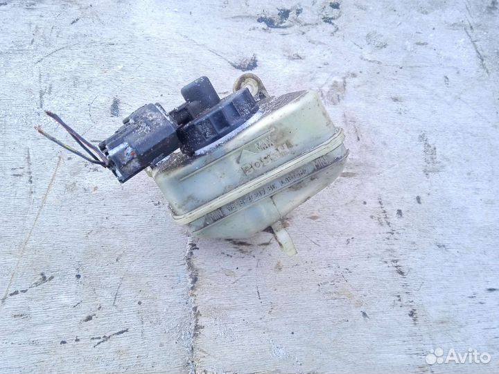 Бачок гтц Форд Фокус 1