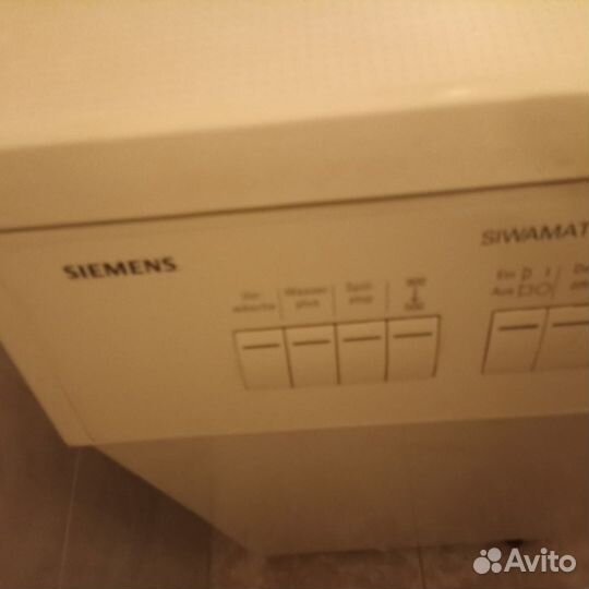 Стиральная машина с вертикальной загрузкой