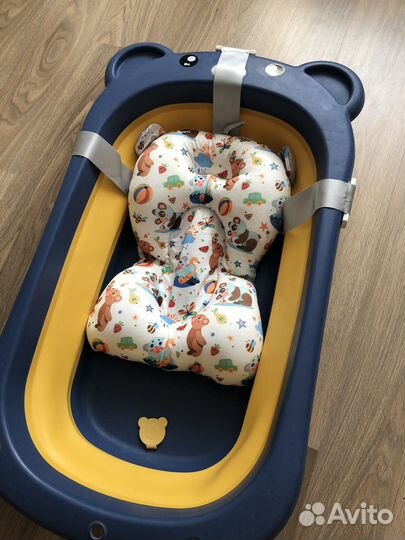 Ванночка для купания складная с матрасиком