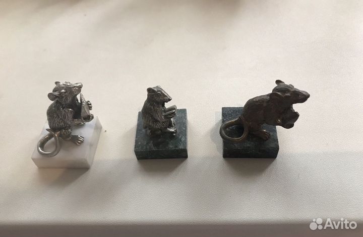 Бронзовая статуэтка крысы