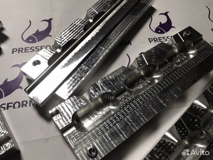 Форма чпу (оливки под сеть с отверстием и прорезью