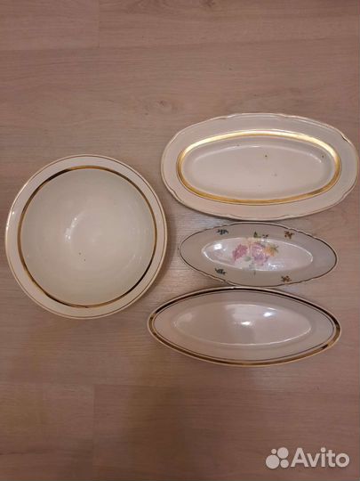Селедочницы и тарелка глубокая СССР. Цена за все