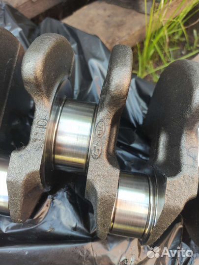 Коленвал d4ea Tucson 2.0