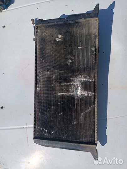 Радиатор audi 80 б3