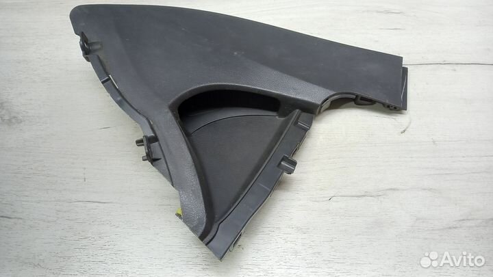 Накладка центральной консоли Toyota Camry С40