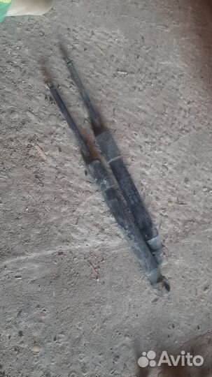 Амортизатор багажника Faw Besturn B 50,Бестурн