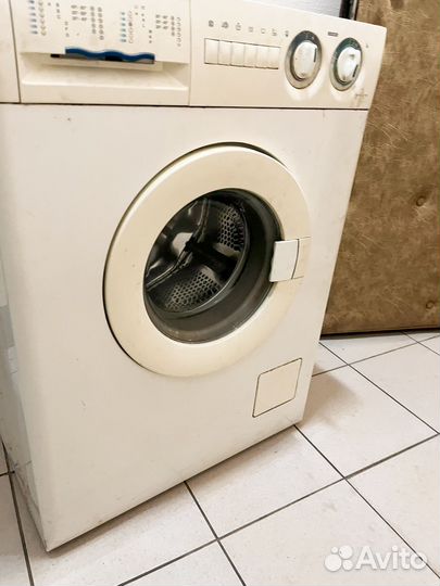 Стиральная машина рабочая