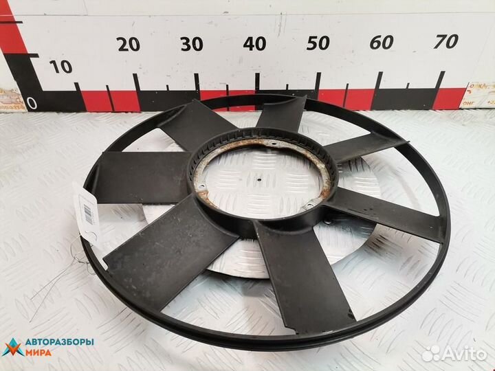Крыльчатка вентилятора (лопасти) BMW 5 E39 2000