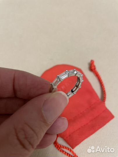 Серебряное кольцо