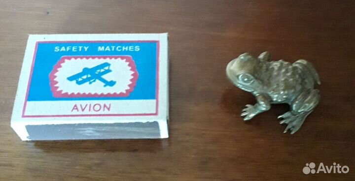 Бронзовые фигурки